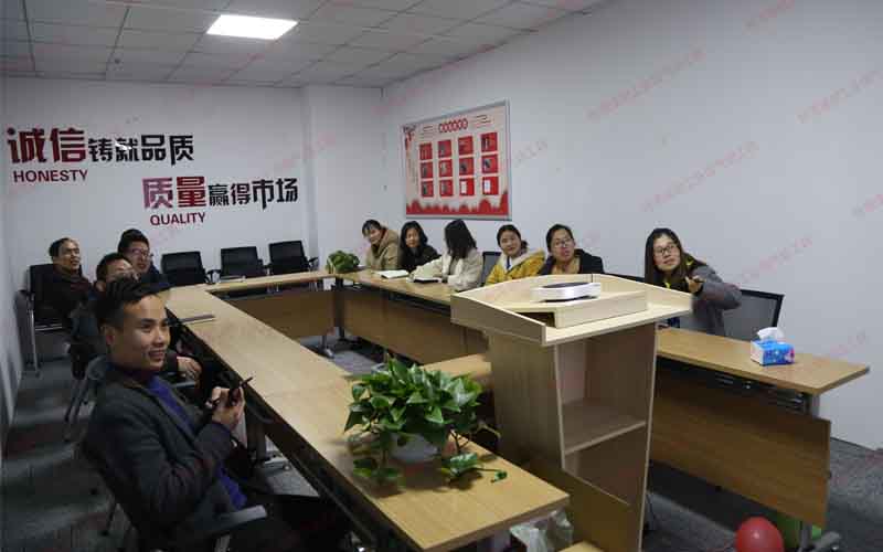 台湾香蕉视频在线播放欢庆三八女神节02